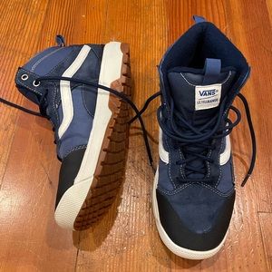 Vans Ultrarange winter boots